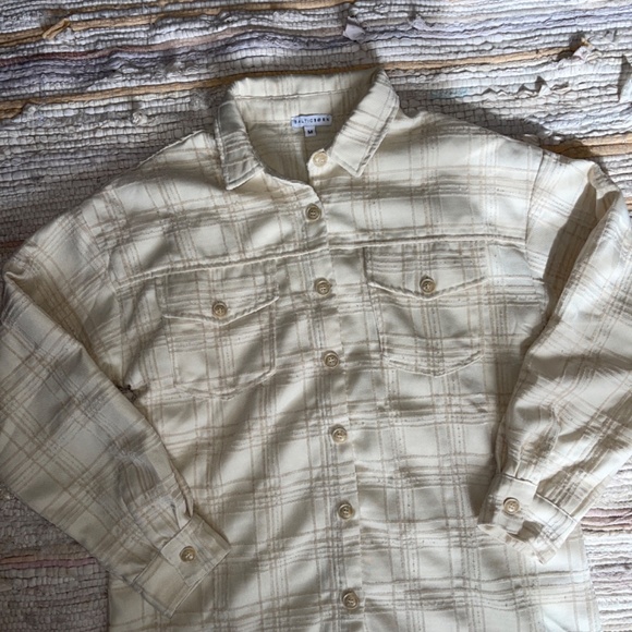Baltic Born Women’s Off White Joanna Plaid Shacket / Button Up Top / Shirt - Picture 7 of 10